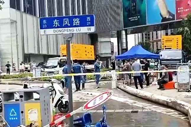 火博体育平台官方网站-火博(中国)排涝突击队在排涝现场